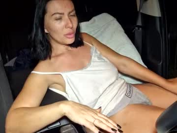 girl 2whitediamonds capture image #5284497