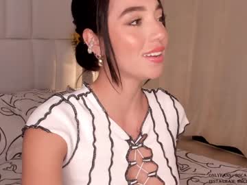 girl scarlett__baker capture image #6420887