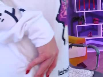 girl nika_mil capture image #2325495