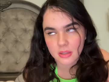 girl gia_is_horny capture image #4114329