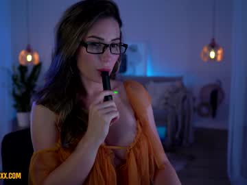 girl provocatrixx capture image #1503439