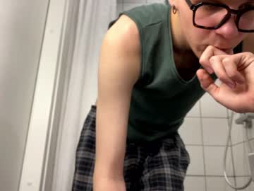 man ilitigris capture image #757339