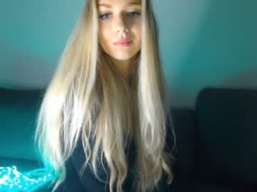 girl pervyblonde capture image #847203