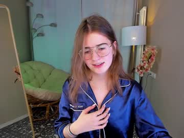 girl zlata_luna capture image #474116
