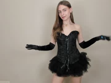 girl urkiss capture image #5450099