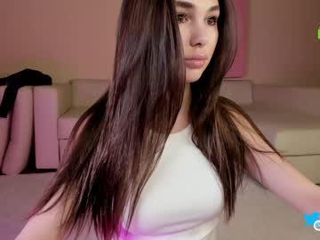 girl hollyextra capture image #4575157