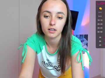 girl look_at_show capture image #4525105