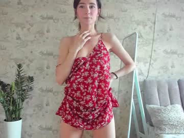 girl crystalnut capture image #5273724