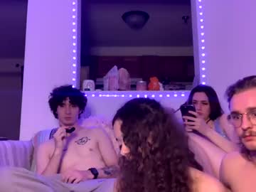 girl kylieexoxoxo2432 capture image #6698401