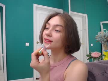 girl adelewilson__ capture image #408028