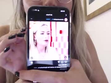 girl playnofuckinggames capture image #210421