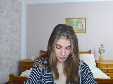 girl little_kitt1y_ capture image #5580889