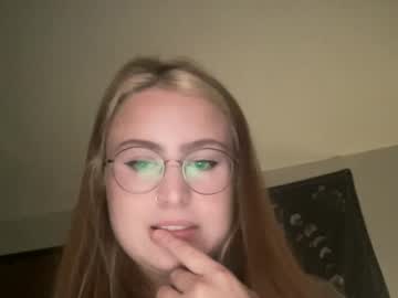 girl sarahmartin420 capture image #4691179