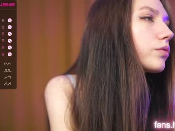 girl angels_kiss capture image #3070541