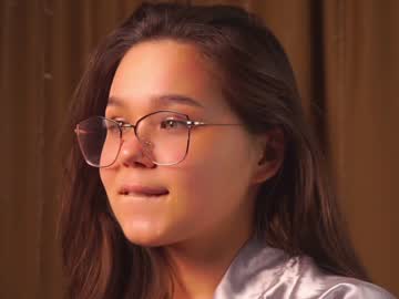 girl helenmoors capture image #4542044