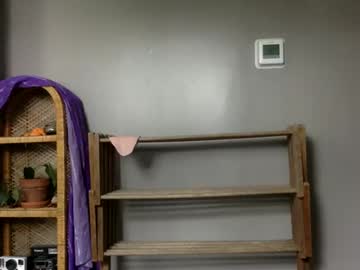 Cam for notyourstepsister1