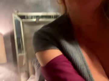 girl hotmom2222 capture image #5087393