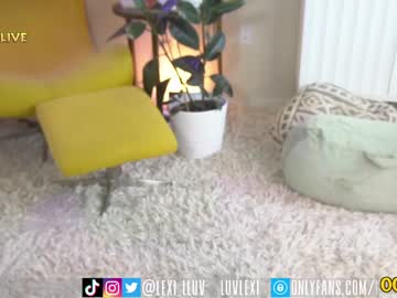 girl lexi_luv capture image #5040476