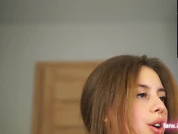 girl plump_bums capture image #2946785