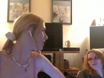 girl bunniesbubble capture image #1613044