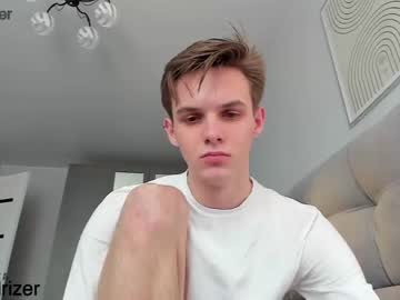 man horny_jerk_roy_prick2001 capture image #1360854