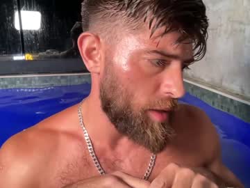 man machinebumkelly capture image #5325015
