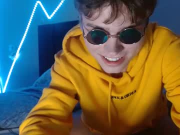 man govle capture image #1872494