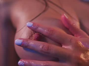 girl lucie_beltran capture image #6171742