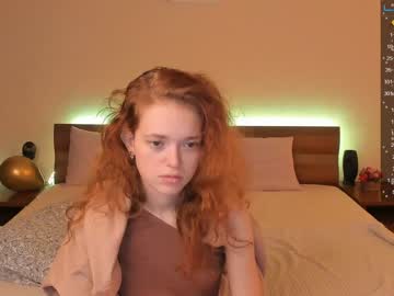 girl olivia_garden capture image #2633444