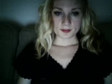 girl kyliemetalgirl2002 capture image #154663