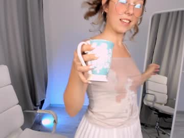 girl lottie_shine capture image #2536123