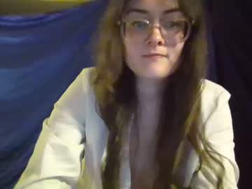 girl eyadivine capture image #4971073