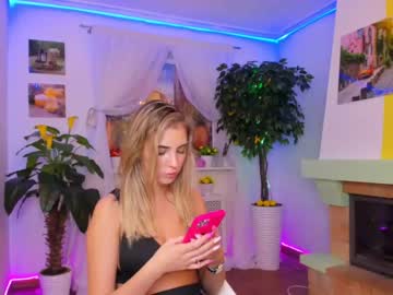 girl amelia__williams capture image #1588079