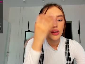 girl angella_kleee capture image #1992930