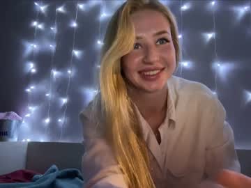 girl deardaria capture image #4168420