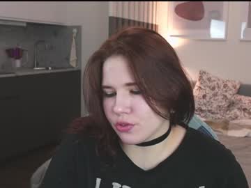 girl girl_u_never_met capture image #1358196