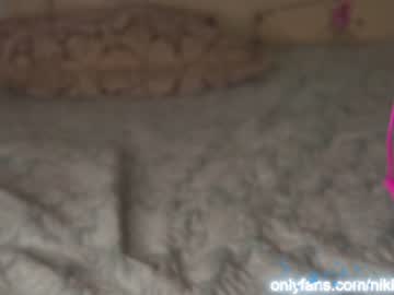 girl angels_kiss capture image #585069