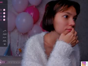 girl bzzzme capture image #5390002