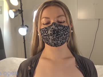 girl blondehottiek capture image #6032744