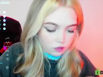 girl small_blondee capture image #4129015