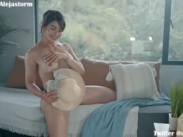 girl alejastorm capture image #5738447