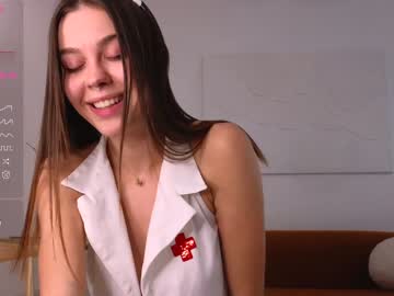 girl nika_lodge capture image #5190559
