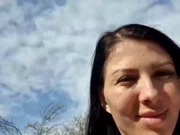 girl 2whitediamonds capture image #1413495