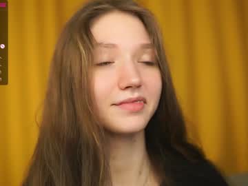 girl angels_kiss capture image #4631321