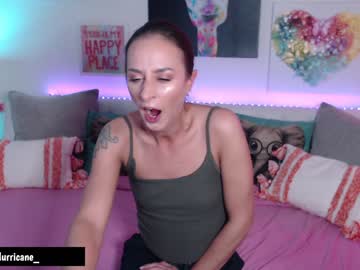 girl holihurricane capture image #5733700