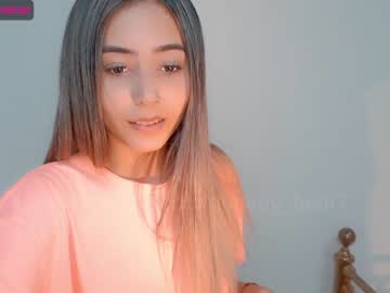 girl gummy_bear7 capture image #1307548