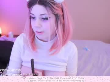 girl runesy capture image #765895