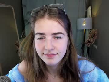 girl zlata_luna capture image #552970
