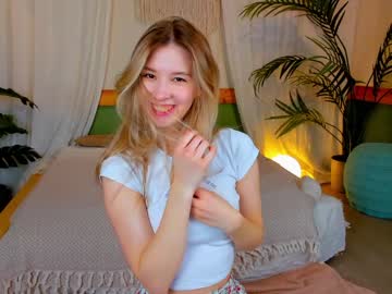 girl milablush capture image #6239641
