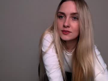 girl bottomless_eyes_ capture image #1334049